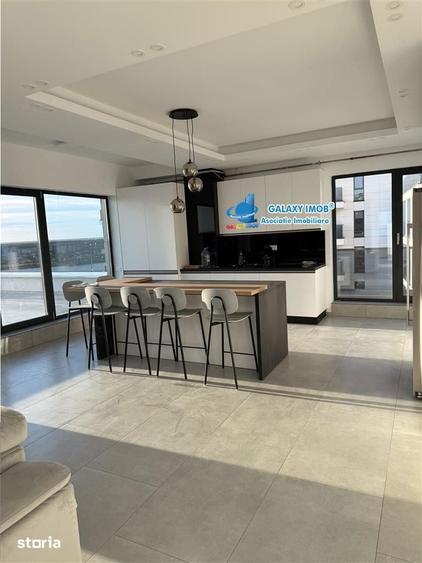Penthouse Unic si Exclusivist cu vedere dubla la Lac si Mare - 2