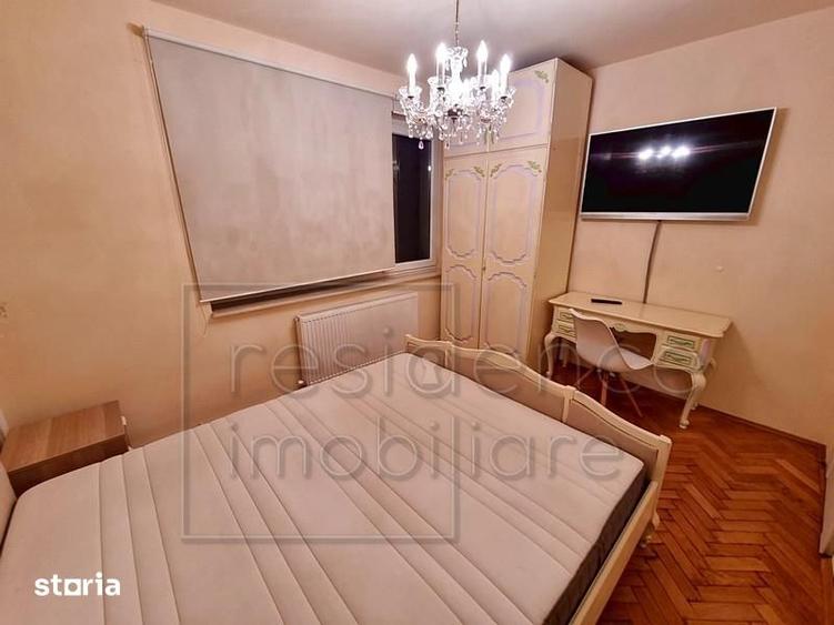 Apartament cu 3 camere semidecomandat în Grigorescu