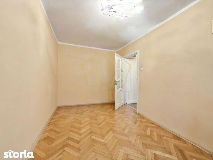 Apartament cu 3 camere decomandat, mobilat în Șagului