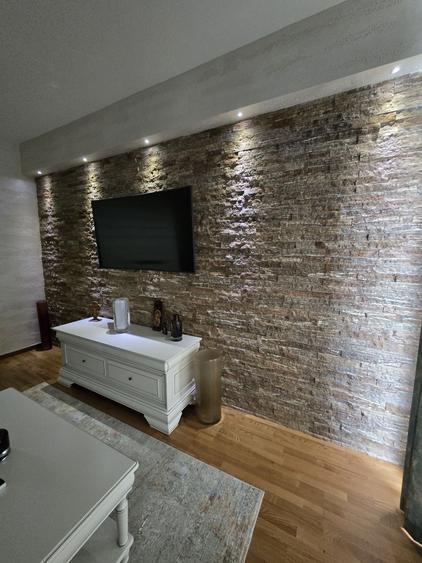 Apartament cu 2 camere decomandat în Exterior Vest