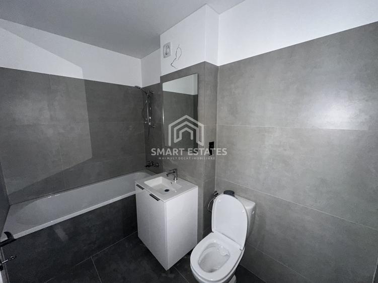 Apartament cu 3 camere decomandat în Titan