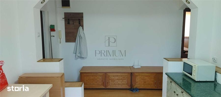 Apartament cu 2 camere decomandat în Soarelui