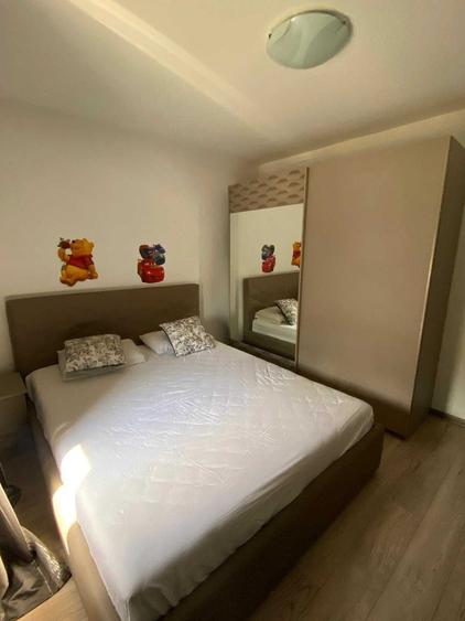 Apartament cu 2 camere decomandat în 1 Mai