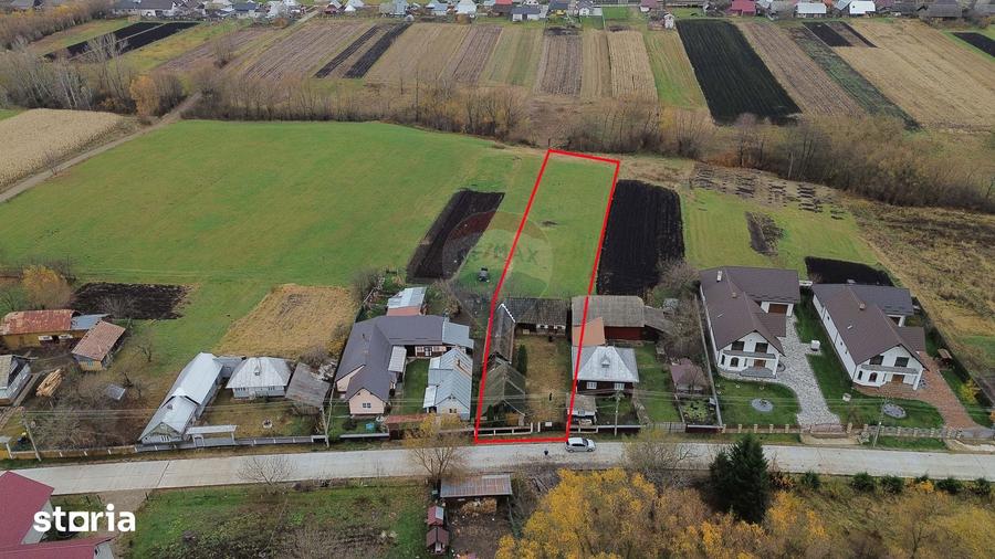 Casă cu 2 camere cu Teren 2953 Mp în Bosanci