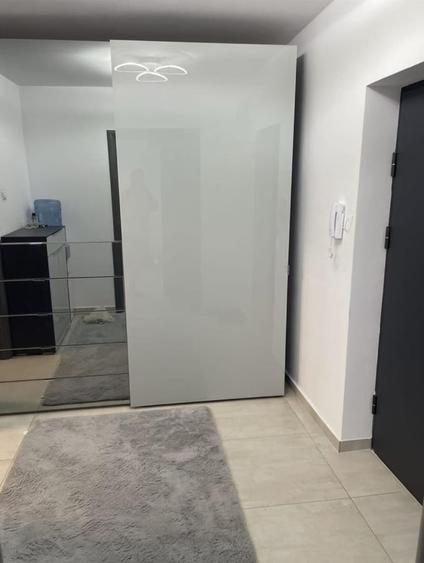 Apartament cu 2 camere decomandat în Moșilor