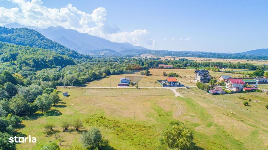Teren de 1205 mp, în Glăjărie