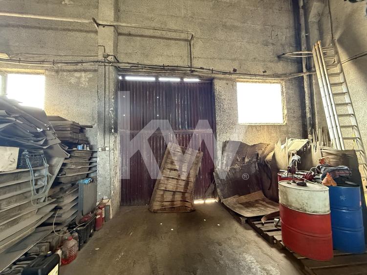 Spațiu industrial, de 700 mp, în Uzina 2