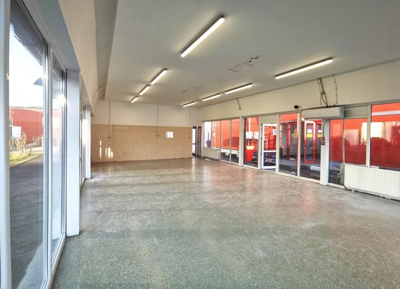 Spațiu comercial, de 138.41000366211 mp, în Afumați