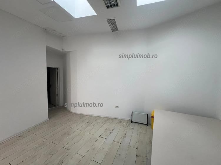 Spațiu comercial, de 238 mp, în Dacia