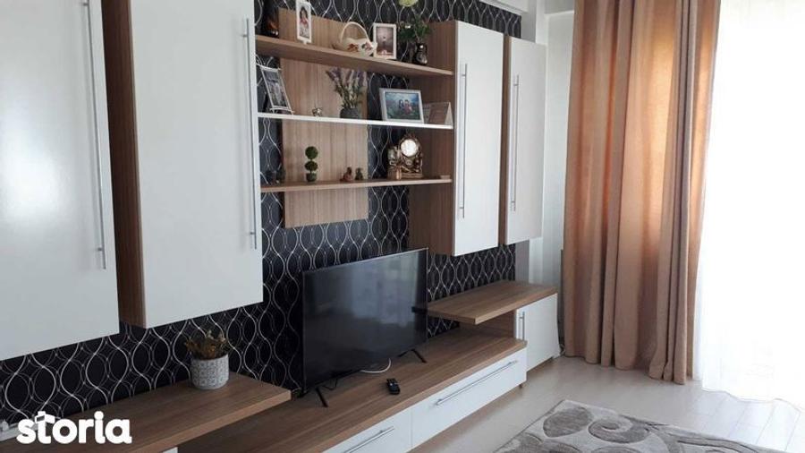 Apartament cu 3 camere în Dobroești