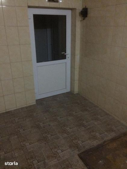 Spațiu comercial, de 52 mp, în Central