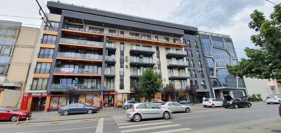 Apartament cu 2 camere decomandat în Central