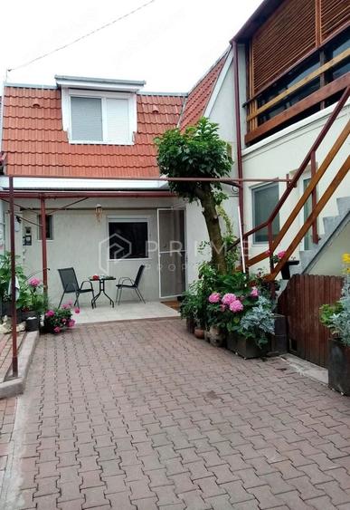 Casă individuală cu 6 camere cu Canalizare în Semicentral