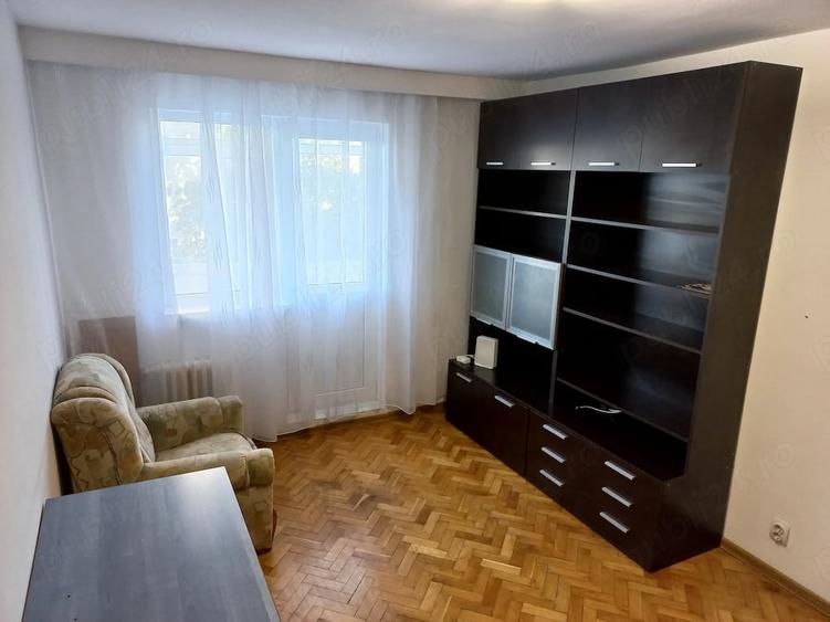 Apartament cu 2 camere decomandat în Alexandru cel Bun