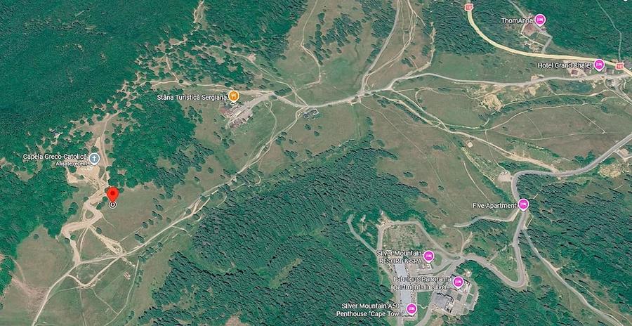 Teren de 1000 mp, în Drumul Poienii