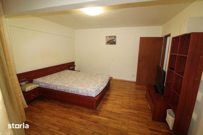 Apartament cu 4 camere în Central