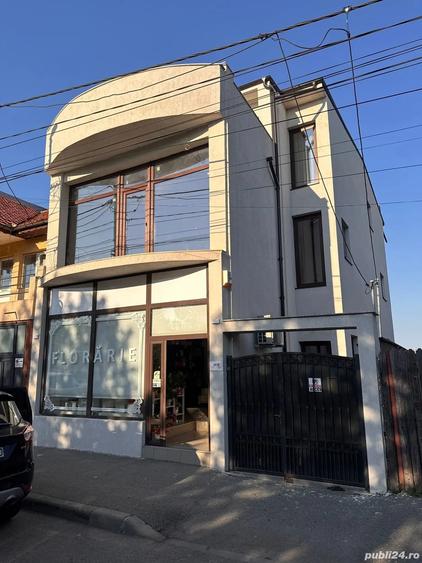 Spațiu comercial, de 70 mp, în Central