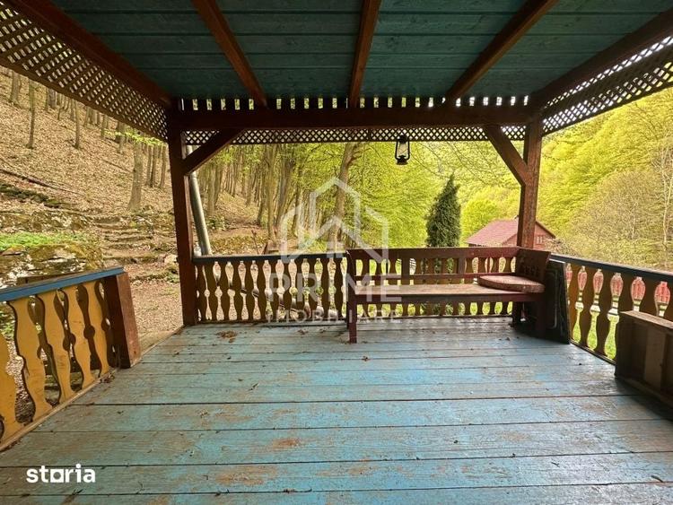 Casă cu 5 camere cu Teren 900 Mp în Ighiu