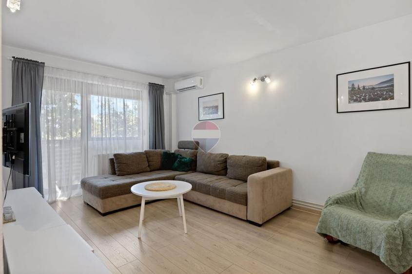 Apartament cu 4 camere decomandat, mobilat în UTA