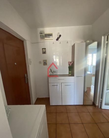 Apartament cu 2 camere semidecomandat, mobilat în Păcurari