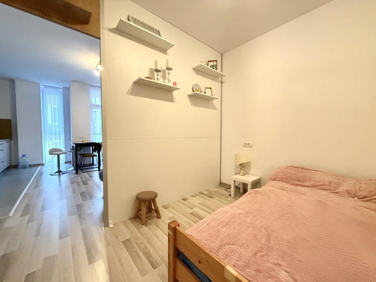 Apartament cu 2 camere decomandat, mobilat în Torontalului