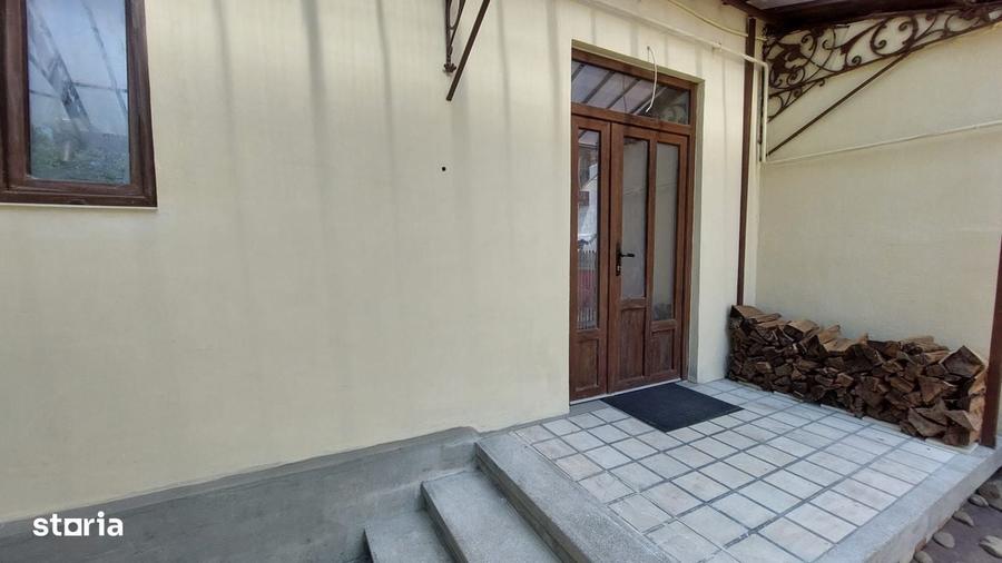 Apartament cu 3 camere semidecomandat în Iosefin