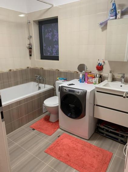 Duplex cu 4 camere cu Canalizare în Domnești