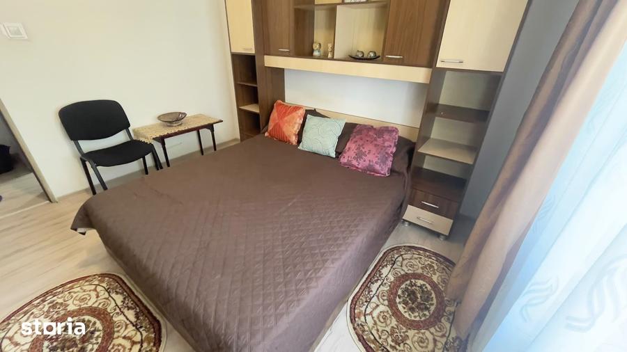 Apartament cu 2 camere decomandat în Piața Nouă