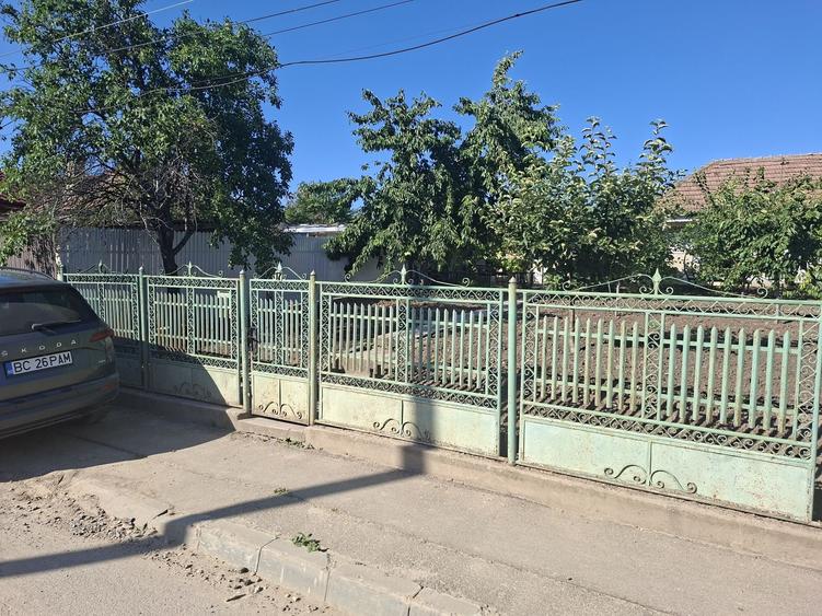 Casă cu 3 camere în Central