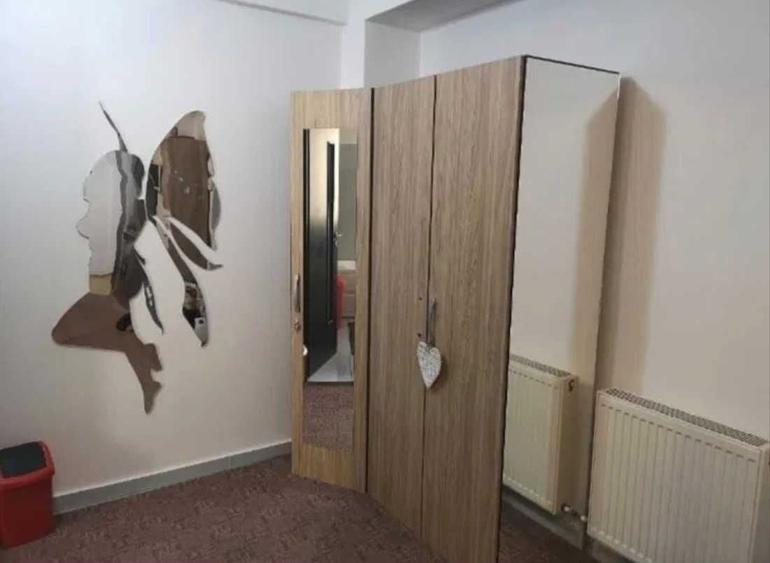Apartament cu 2 camere decomandat în Baza 3
