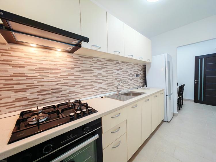 Apartament cu 2 camere semidecomandat, mobilat în Libertății
