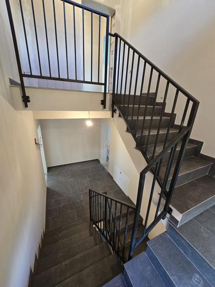 Apartament cu 2 camere decomandat în Zamora