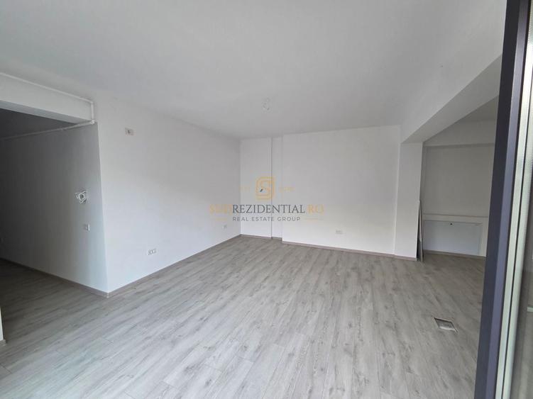 Apartament cu 2 camere decomandat în Apărătorii Patriei