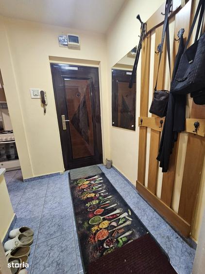 Apartament cu 3 camere în Gojdu