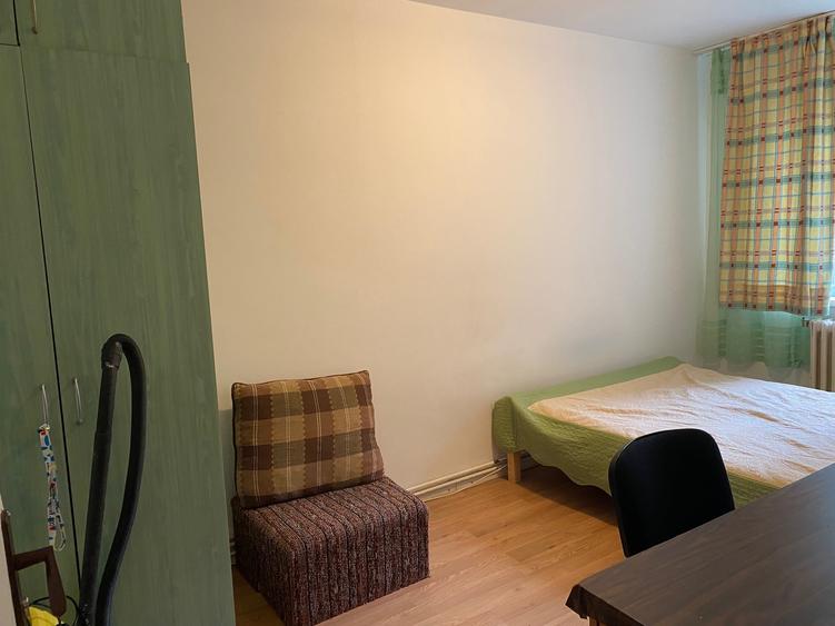 Apartament cu 3 camere decomandat în Gheorgheni