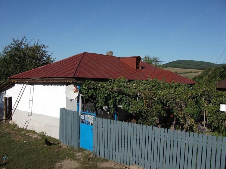 Casă cu 4 camere cu Teren 2800 Mp în Hamcearca