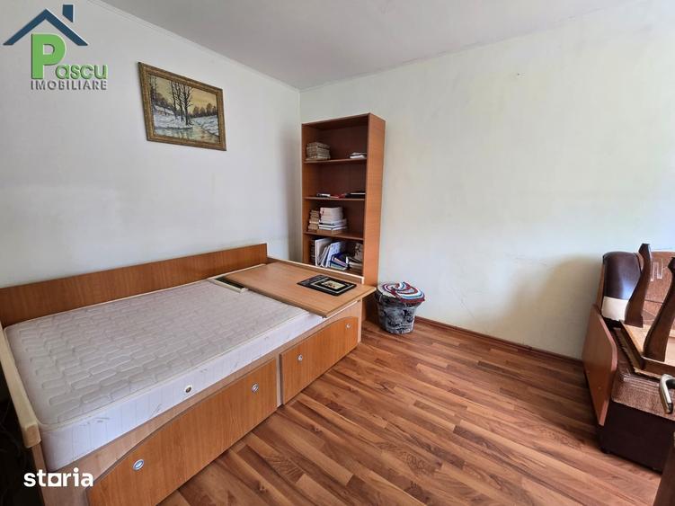 Apartament cu 2 camere semidecomandat în Pieptănari