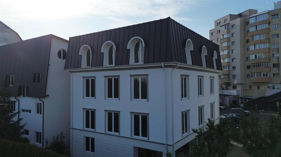 Birou, de 569 mp, în George Enescu