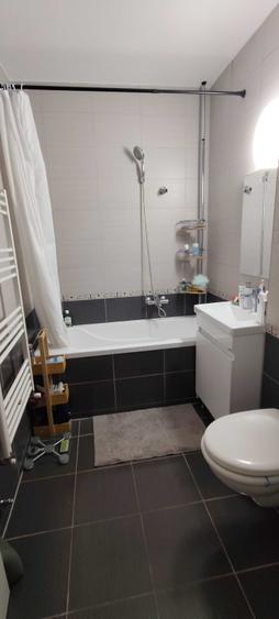 Apartament cu 2 camere decomandat în Exterior Vest