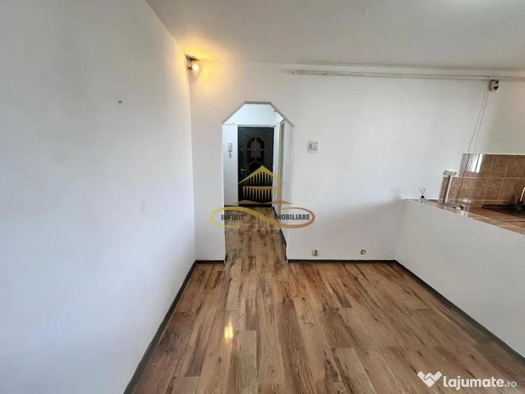 Apartament cu 2 camere decomandat în Mioriței