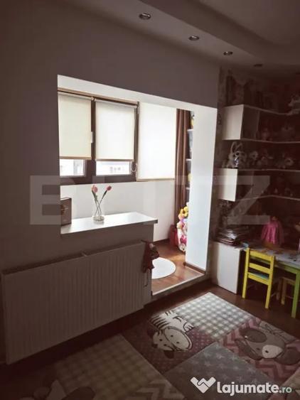 Apartament cu 2 camere decomandat în Războieni