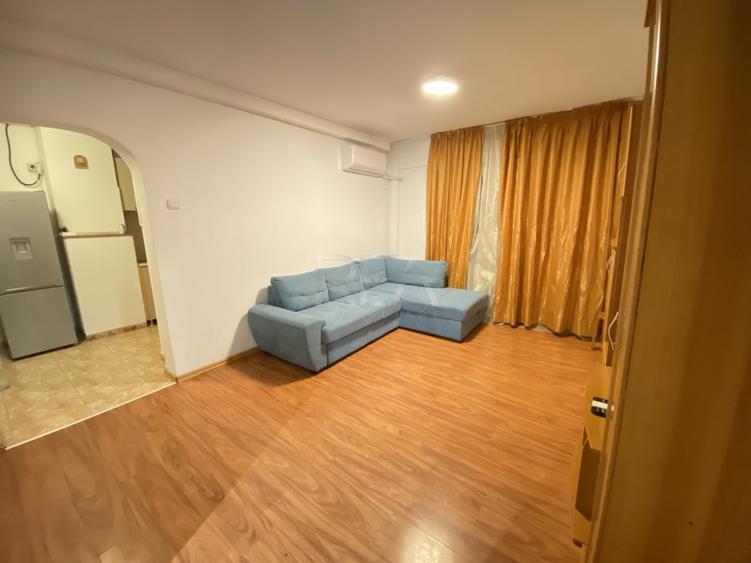 Apartament cu 2 camere semidecomandat, mobilat în Rahova