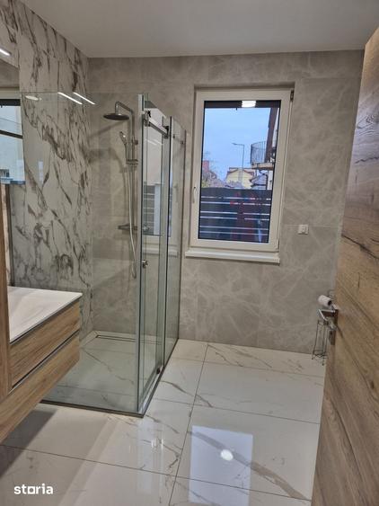 Apartament cu 4 camere în Central