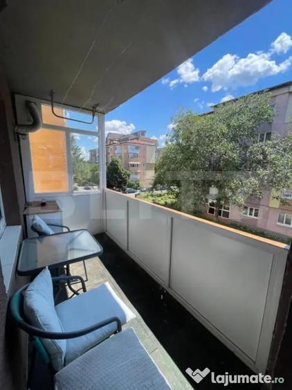 Apartament cu 3 camere decomandat în Lăpuș