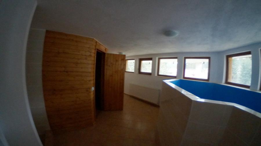 Vila de vacanta situata in Predeal - 1