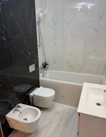 Apartament cu 2 camere decomandat în Torontalului