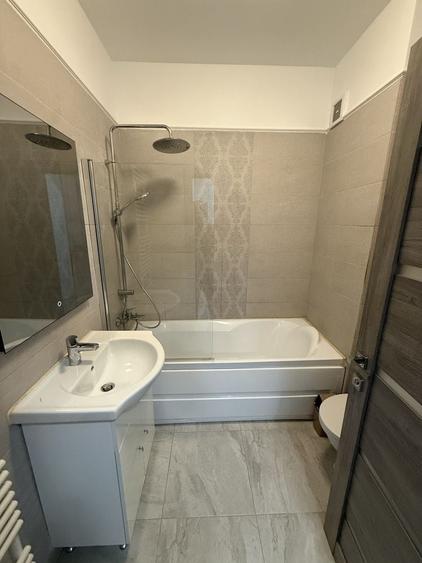 Apartament cu 2 camere decomandat în Lujerului