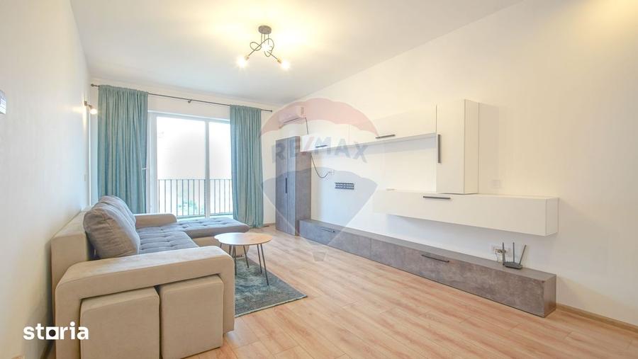 Apartament cu 2 camere decomandat, mobilat în Tractorul