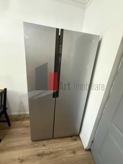 Apartament cu 3 camere decomandat în Lacul Tei