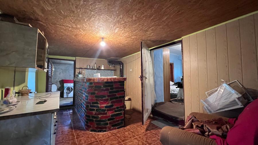 Casă individuală cu 4 camere cu Teren 2921 Mp în Olteni